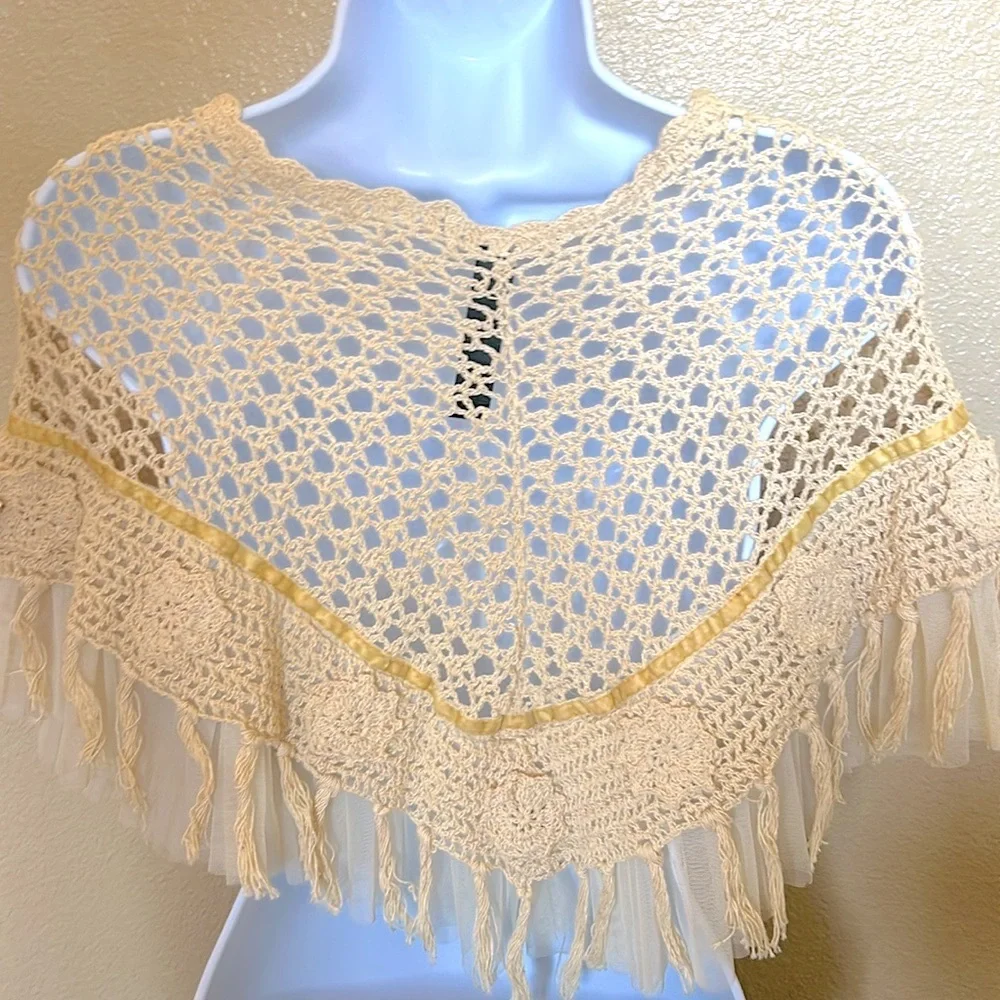 🆕🧶 Boho Floral Crochet Poncho Shawl 97% Cotton NWT